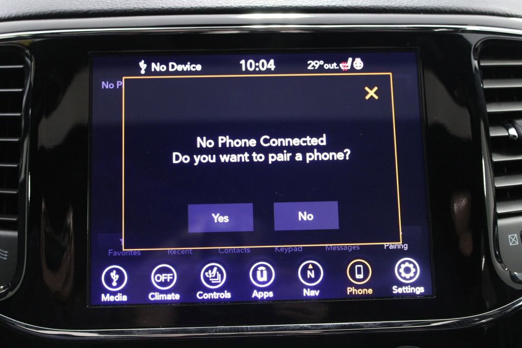 Used 2021 Jeep Grand Cherokee Limited image 45