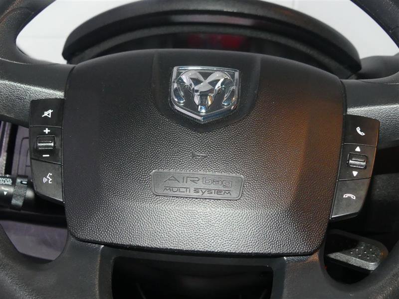 Used 2018 RAM ProMaster 2500 w/ Premium Appearance Group image 25