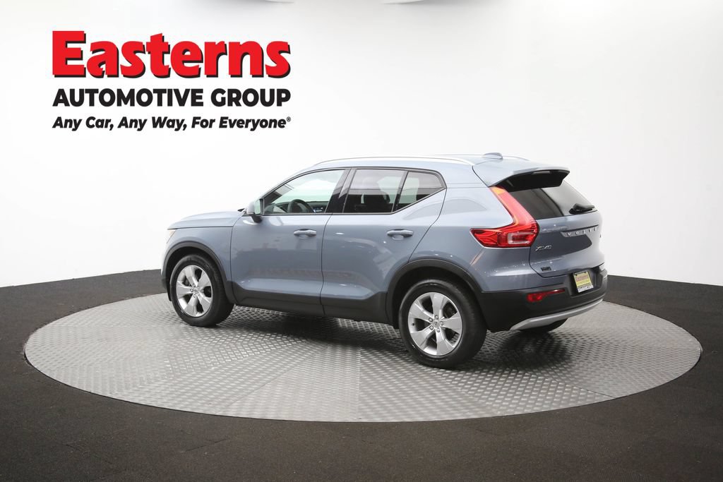 Used 2021 Volvo XC40 T4 Momentum FWD image 62