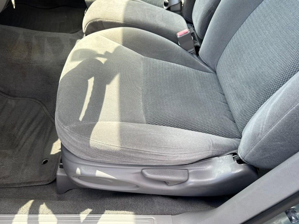 Used 2007 Ford Taurus SE FWD image 14