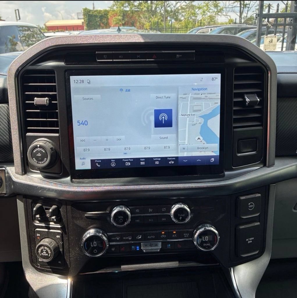 Used 2021 Ford F150 Limited AWD/4WD image 17