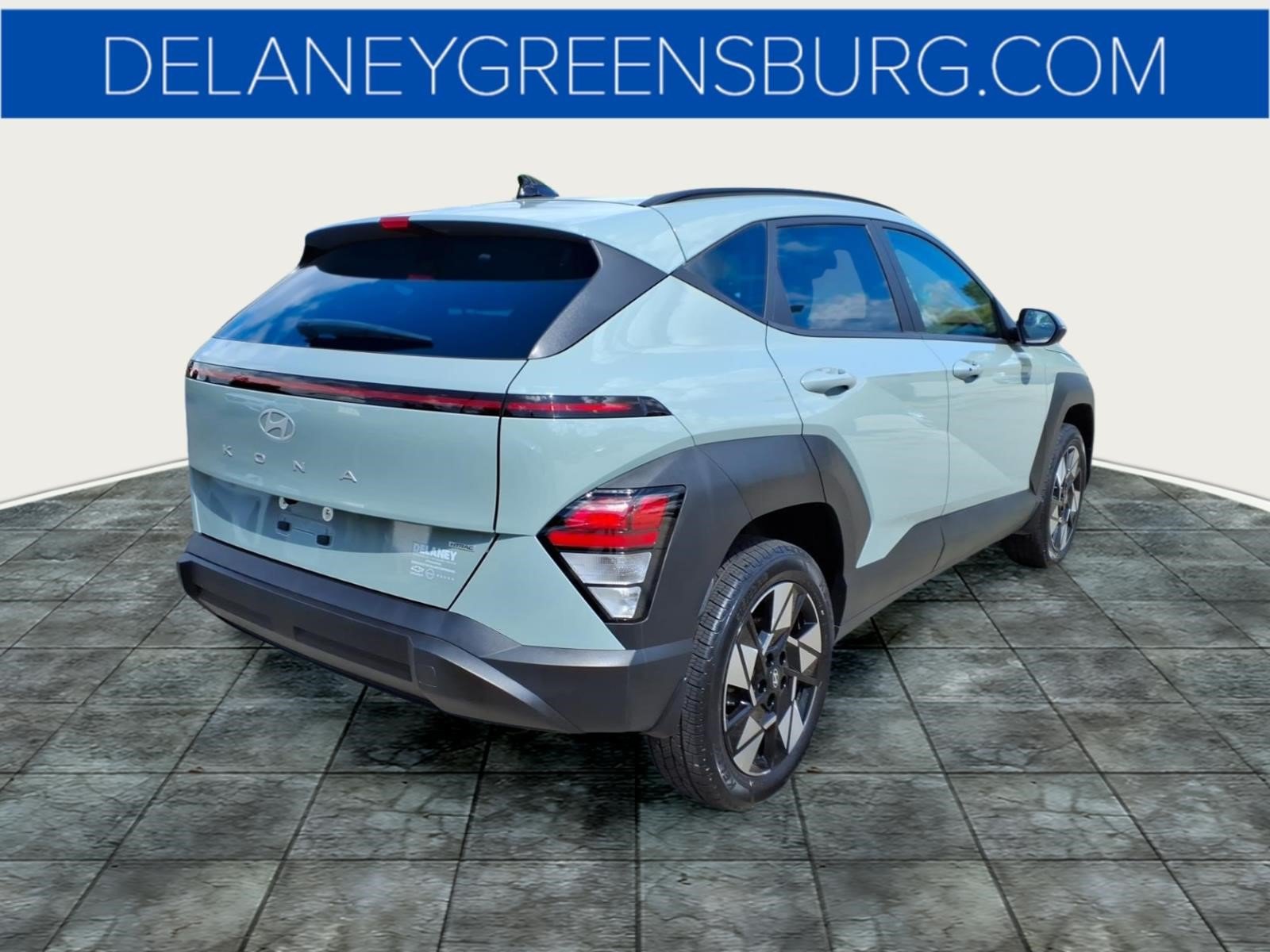 Used 2025 Hyundai Kona SEL AWD/4WD image 3