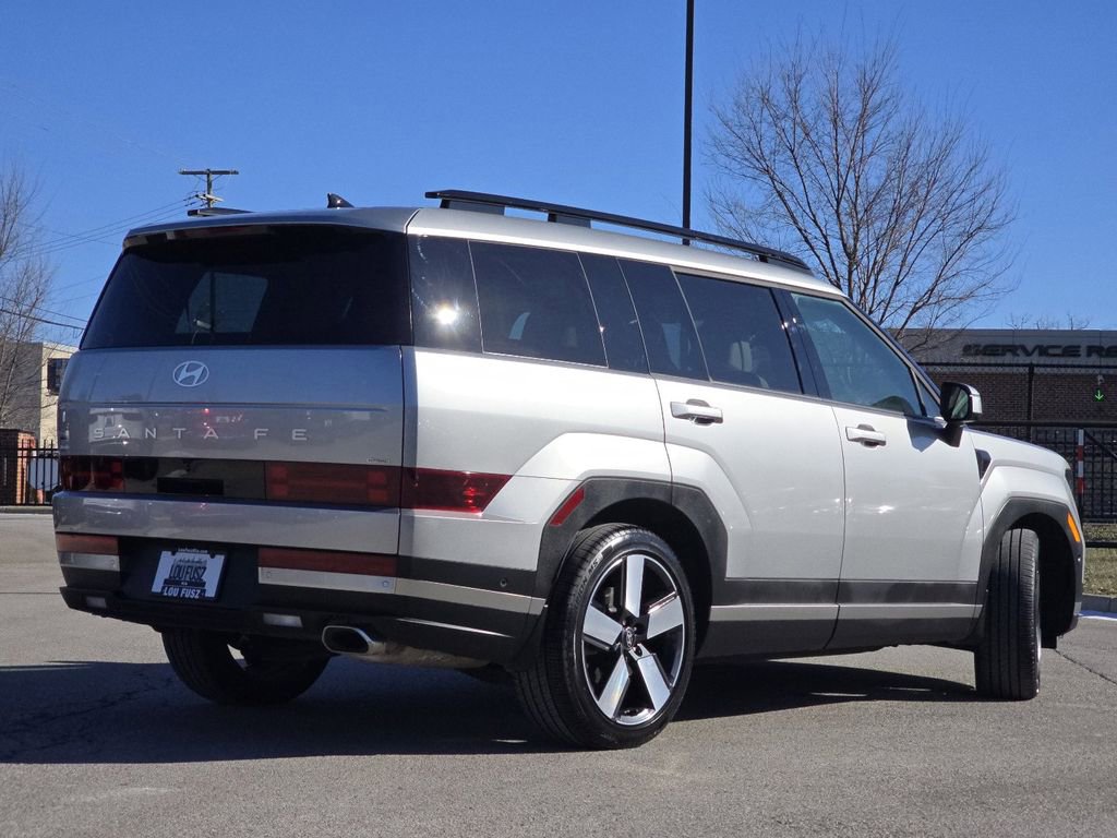 Used 2024 Hyundai Santa Fe Limited image 17