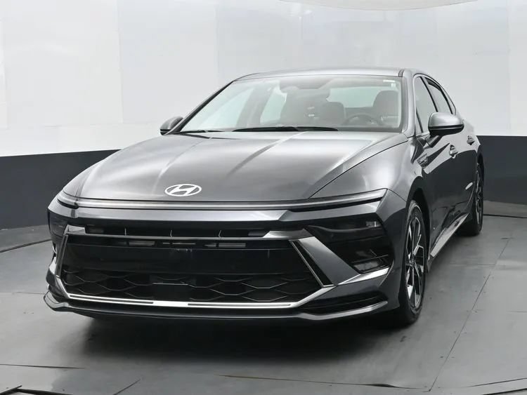 Used 2025 Hyundai Sonata SEL