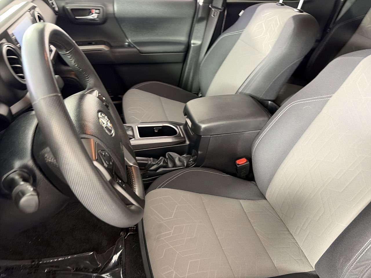 Used 2023 Toyota Tacoma TRD Off-Road AWD/4WD image 19