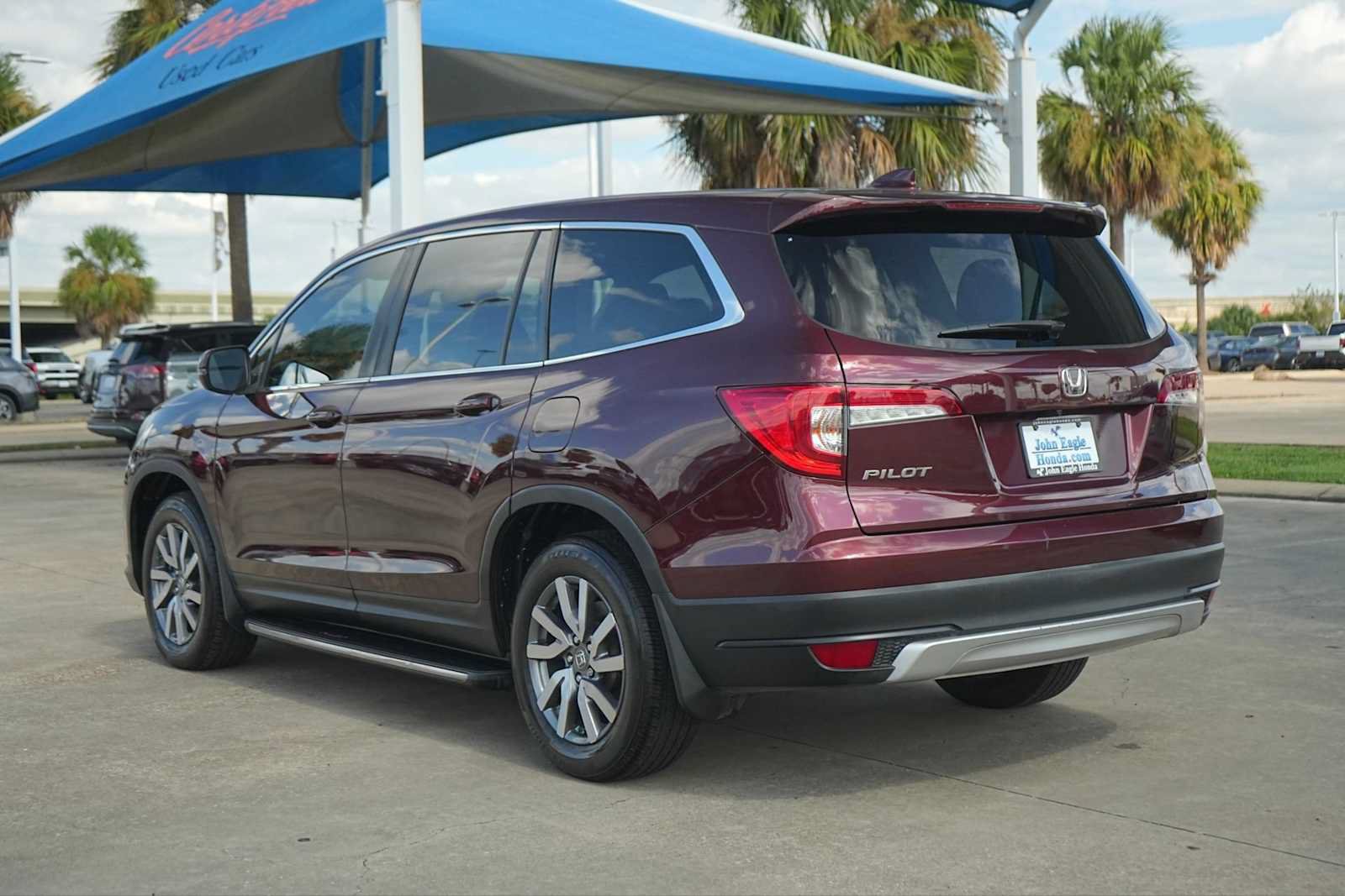 Used 2020 Honda Pilot EX image 4