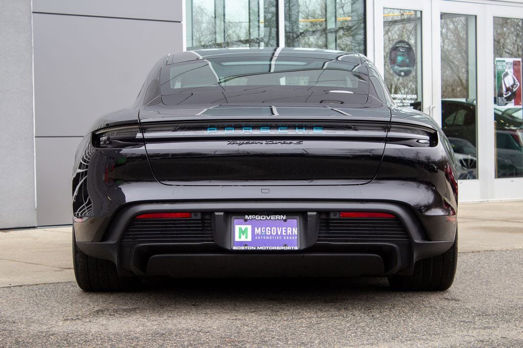Used 2024 Porsche Taycan Turbo S w/ Premium Package AWD/4WD image 9