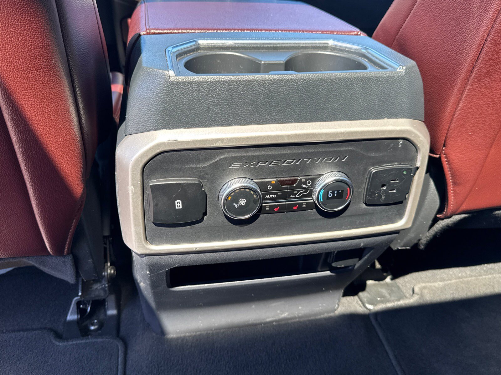 Used 2024 Ford Expedition Max Limited RWD image 27