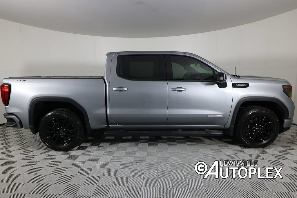 Used 2024 GMC Sierra 1500 Elevation w/ Elevation Premium Package AWD/4WD image 4