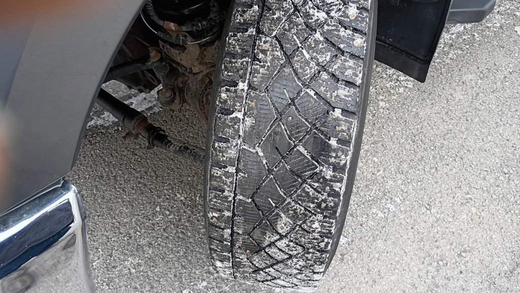 Used 2022 Ford F350 XLT w/ XLT Premium Package image 9