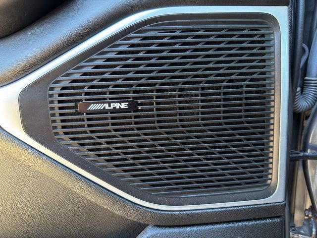 New 2024 Jeep Wagoneer 2WD w/ Premium Group I image 32