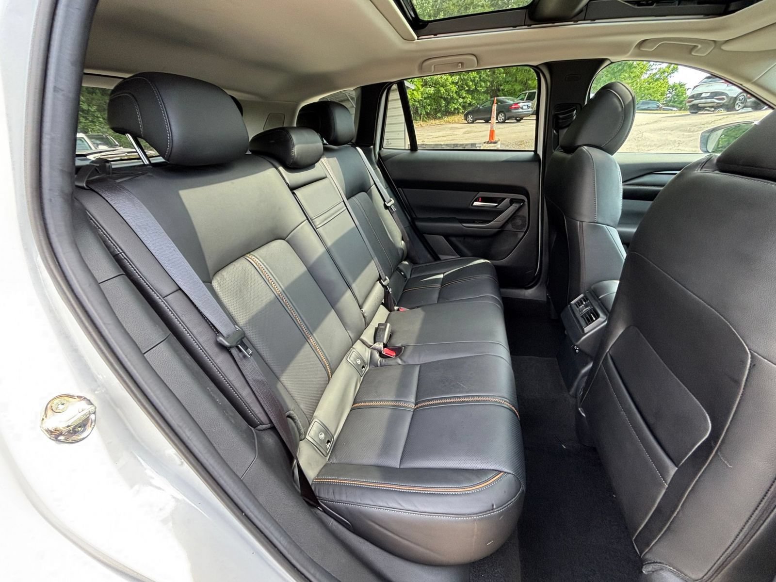 Used 2025 MAZDA CX-50 AWD 2.5 S w/ Premium Plus Pkg image 37