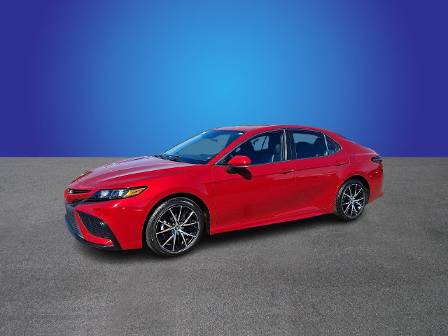 Used 2024 Toyota Camry SE FWD image 1