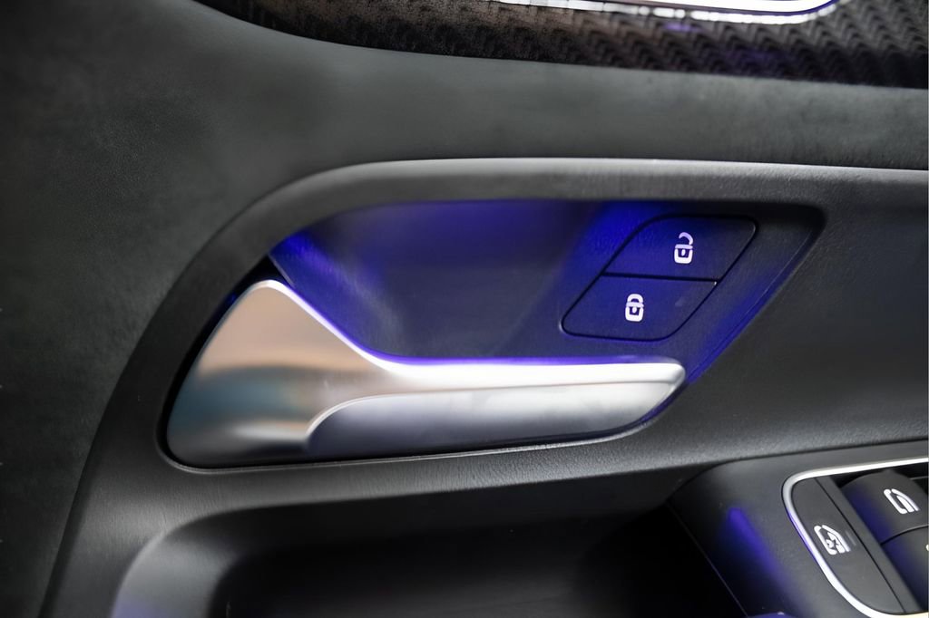 Used 2025 Mercedes-Benz GLA 250 image 21