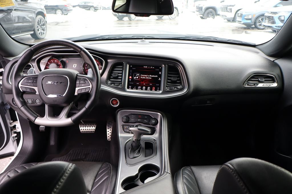Used 2016 Dodge Challenger SRT Hellcat image 40