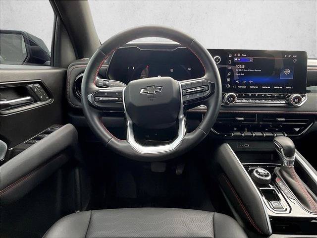 Used 2025 Chevrolet Colorado Z71 w/ Technology Package AWD/4WD image 7
