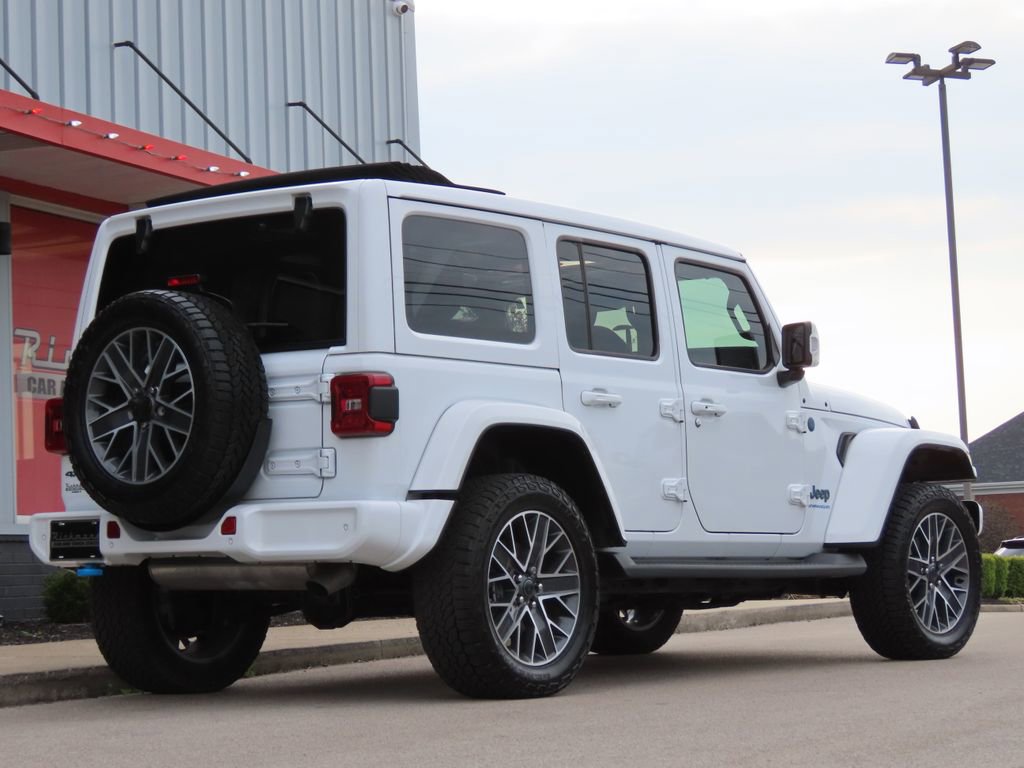 Used 2024 Jeep Wrangler High Altitude image 12