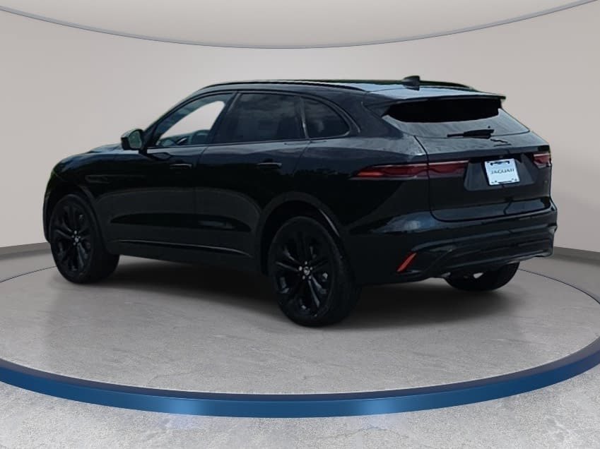 New 2026 Jaguar F-PACE R-Dynamic S AWD/4WD image 7