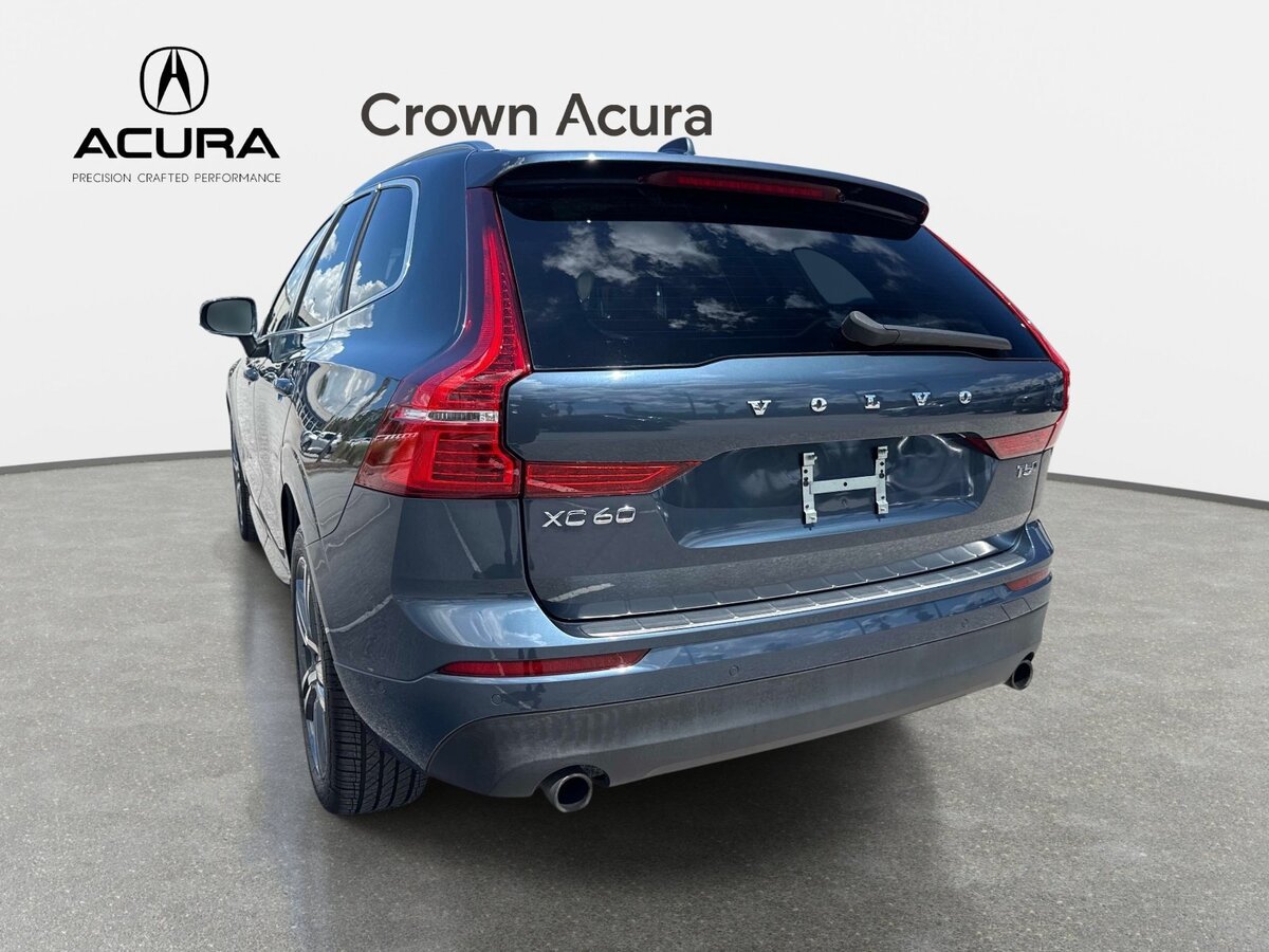 Used 2018 Volvo XC60 T5 Momentum w/ Vision Package AWD/4WD image 8