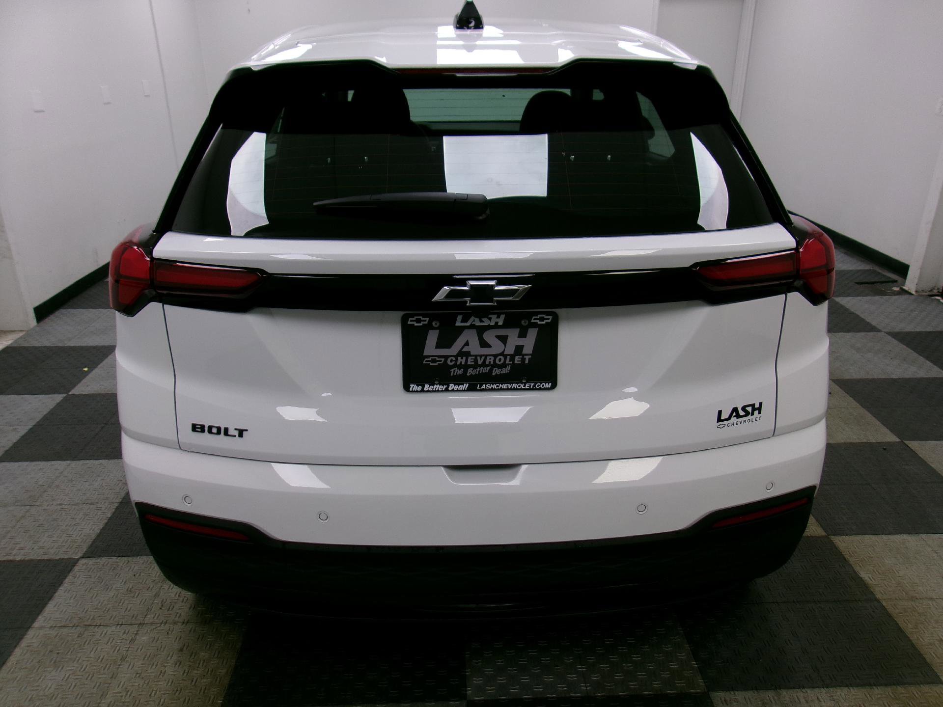 New 2027 Chevrolet Bolt LT w/ Comfort Package FWD image 10