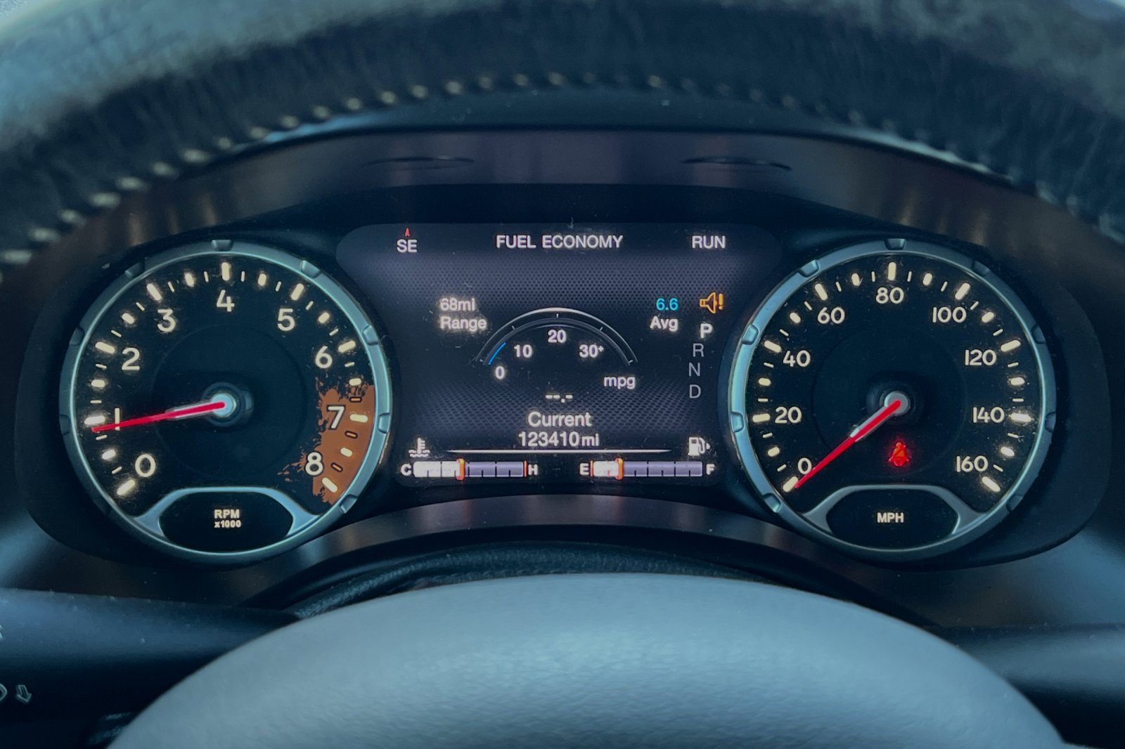 Used 2015 Jeep Renegade Limited image 25