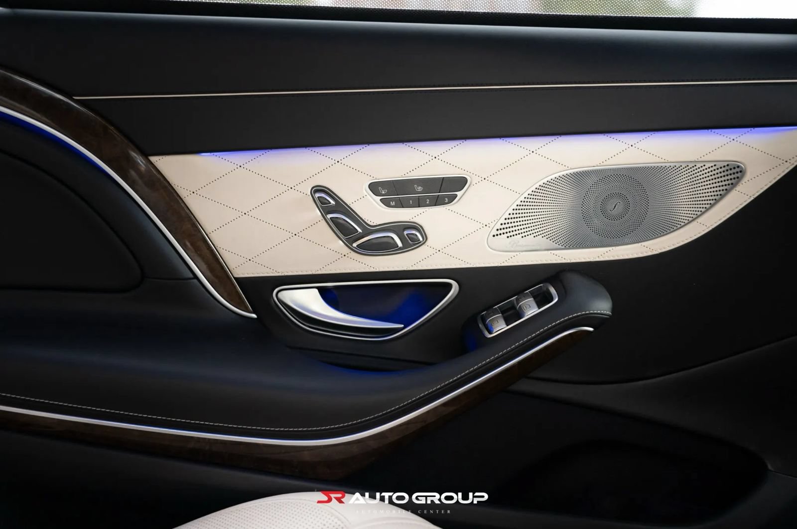 Used 2017 Mercedes-Benz Maybach S 600 image 22
