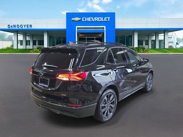 Used 2023 Chevrolet Equinox RS image 7