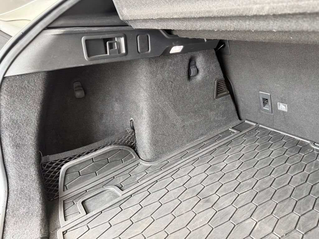 Used 2019 Jaguar F-PACE Premium AWD/4WD image 76