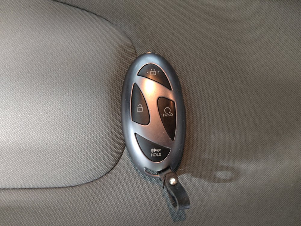 Used 2025 Hyundai Elantra SEL FWD image 32