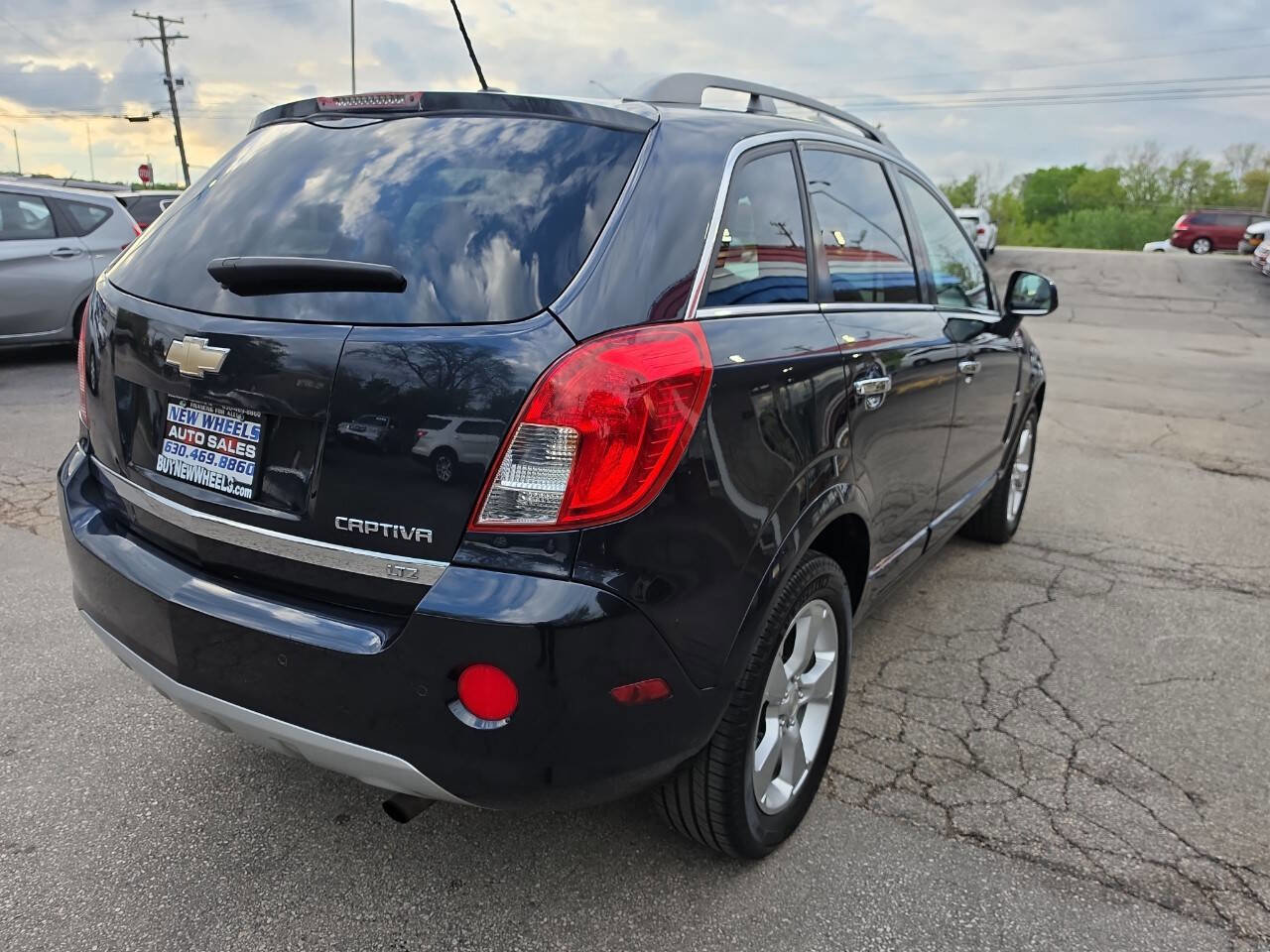Used 2014 Chevrolet Captiva Sport LTZ FWD image 21