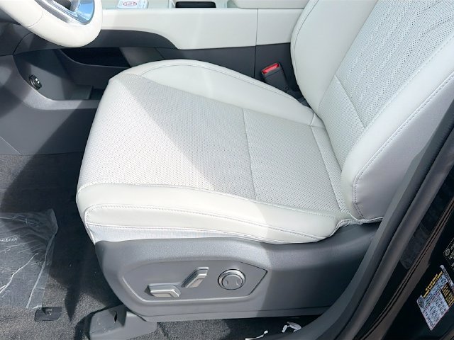 Certified 2026 Hyundai Santa Fe SEL FWD image 20