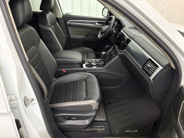 Used 2022 Volkswagen Atlas SEL Premium AWD/4WD image 33