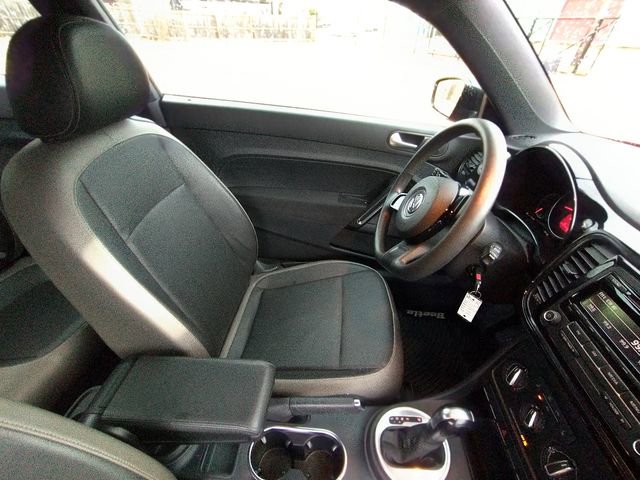 Used 2015 Volkswagen Beetle 1.8T image 31