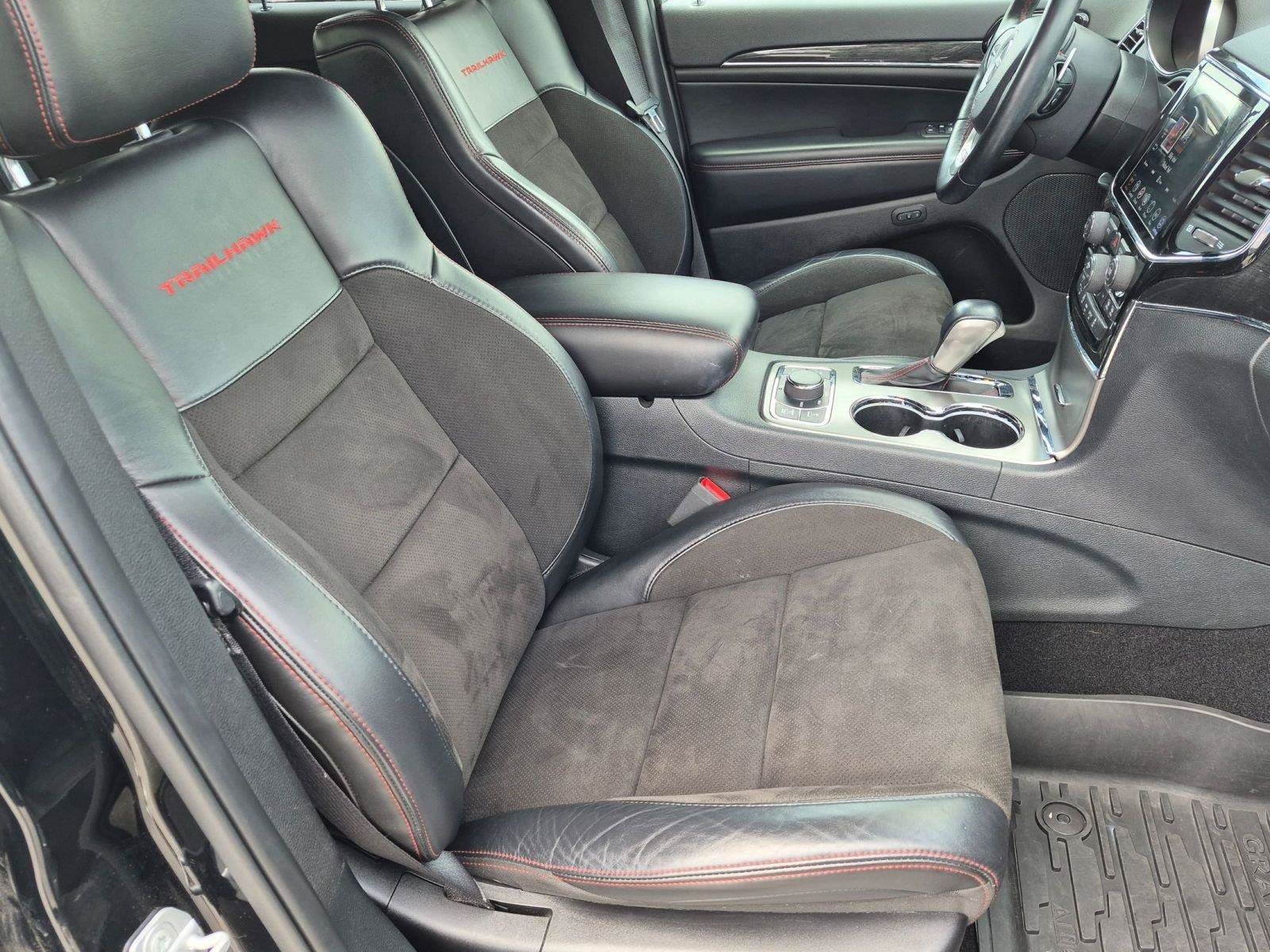 Used 2020 Jeep Grand Cherokee Trailhawk AWD/4WD image 22