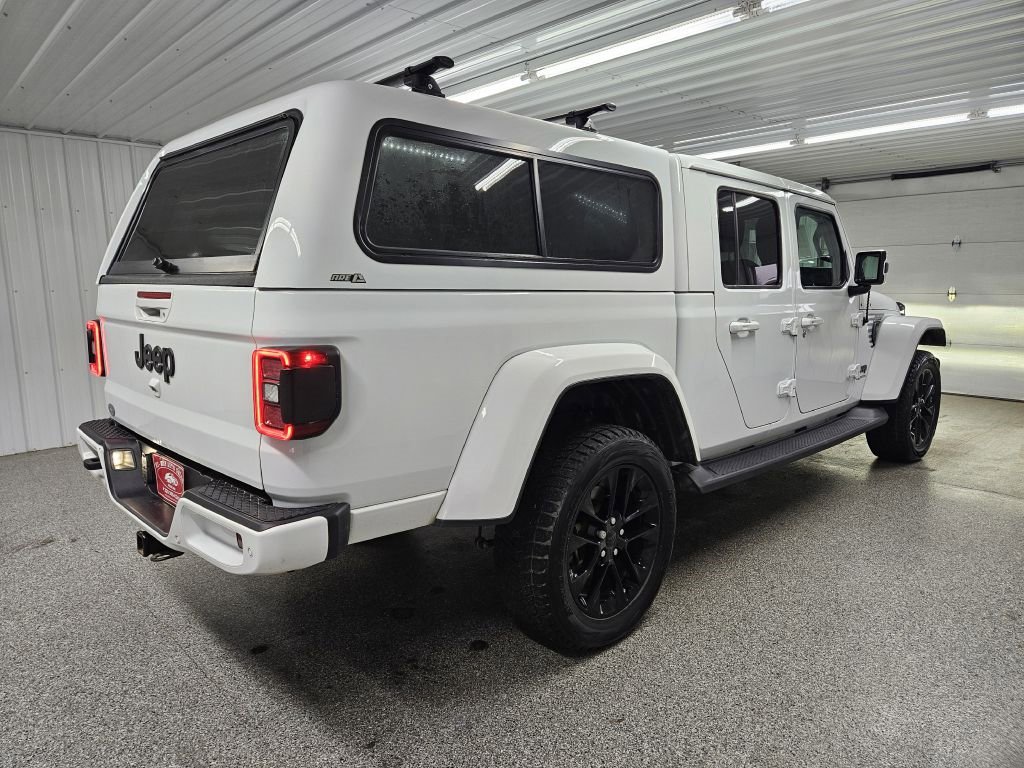 Used 2021 Jeep Gladiator Overland image 2