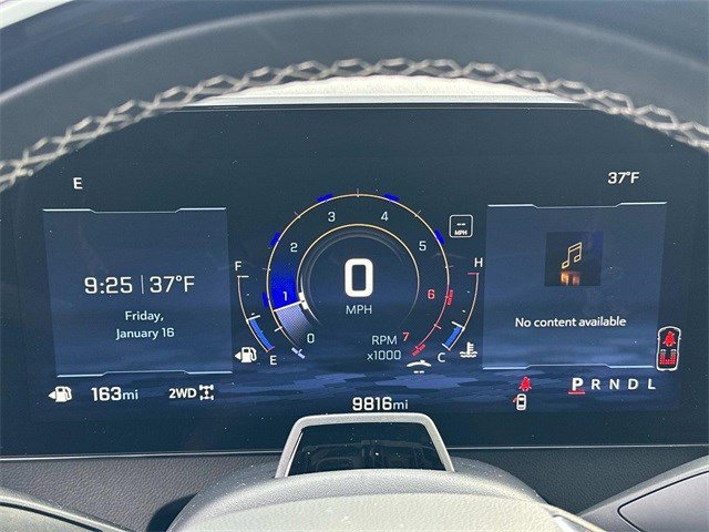 Used 2025 Chevrolet Traverse LT w/ Enhanced Driving Package image 29