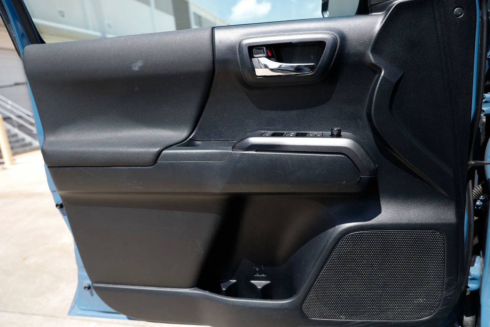 Used 2019 Toyota Tacoma TRD Sport RWD image 36