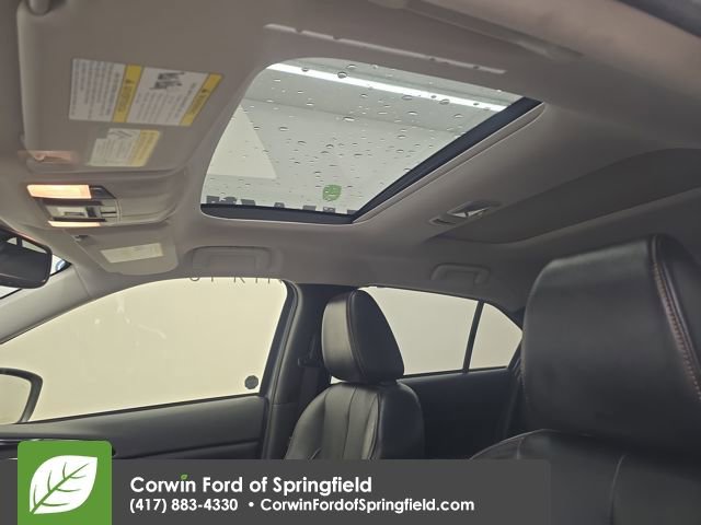 Used 2018 Mitsubishi Eclipse Cross SEL image 21