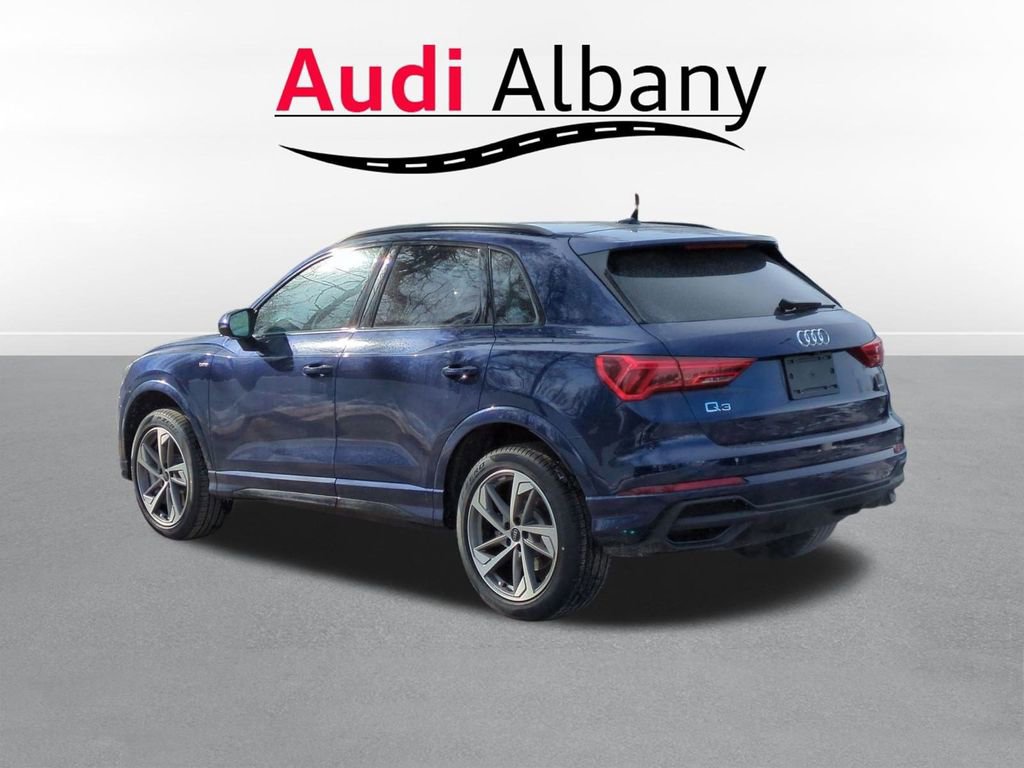 New 2025 Audi Q3 2.0T Premium image 4