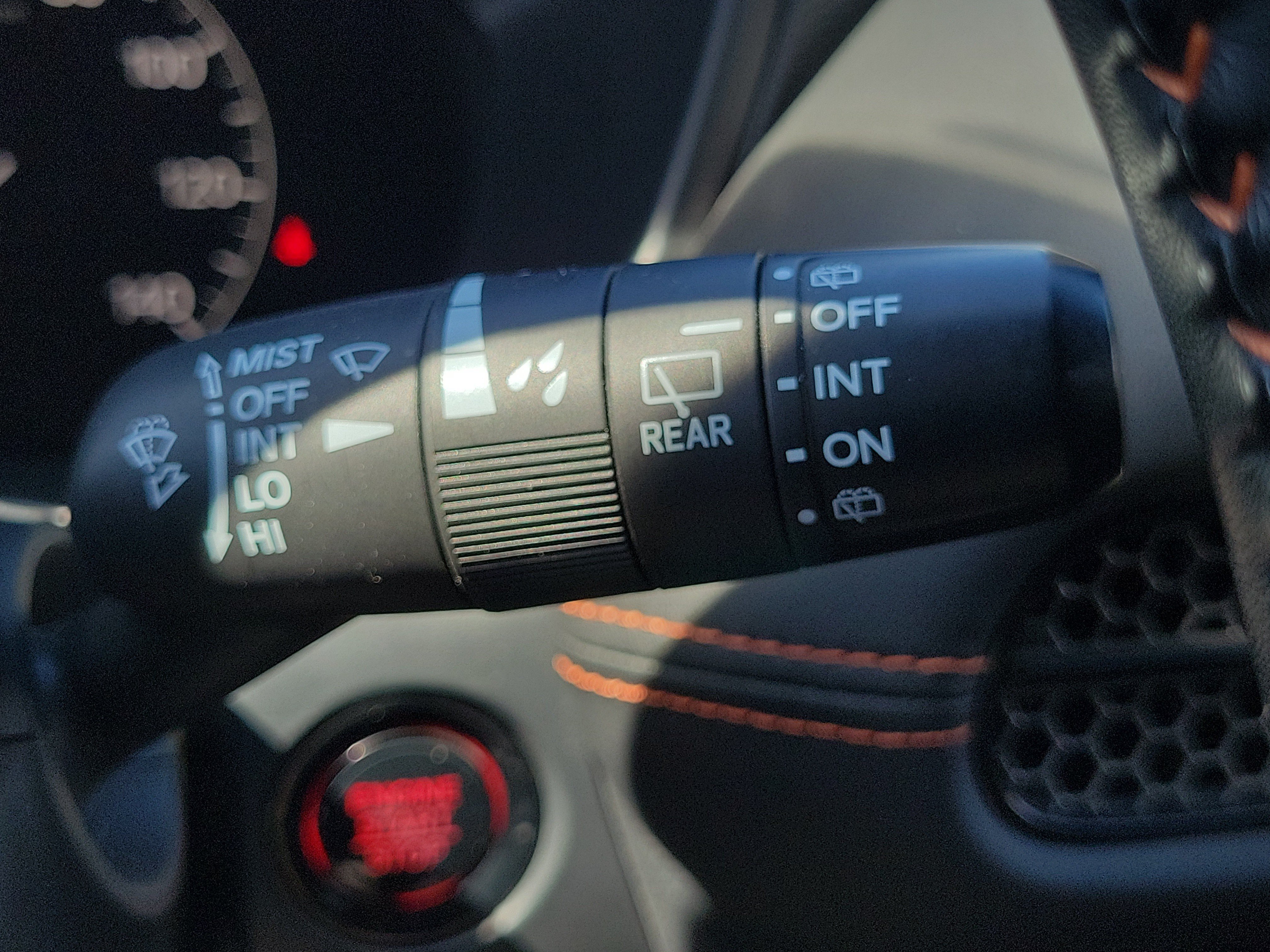 Certified 2025 Honda HR-V Sport image 28