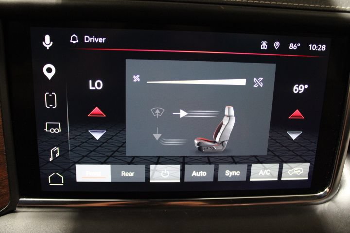 Used 2024 GMC Yukon Denali Ultimate AWD/4WD image 59