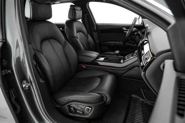 Used 2017 Audi A8 L 3.0T w/ Executive Package image 34