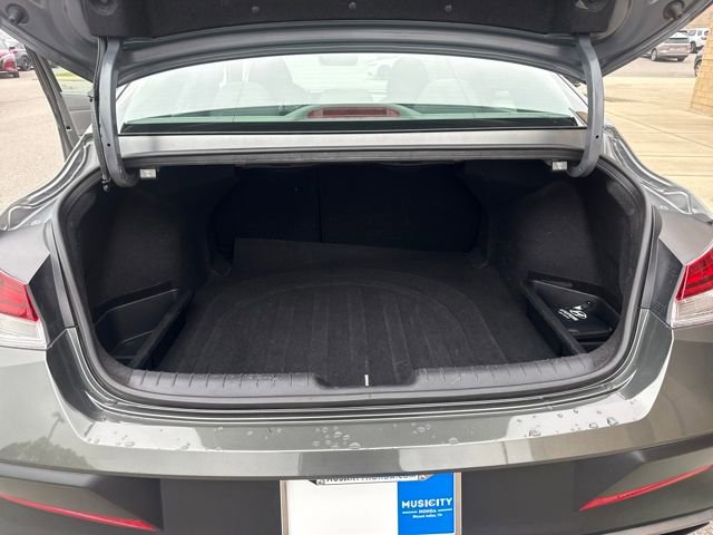 Used 2024 Hyundai Elantra SEL w/ Convenience Package image 18