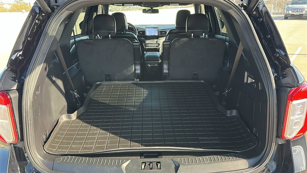 Used 2020 Ford Explorer Limited w/ Class III Trailer Tow Package image 37