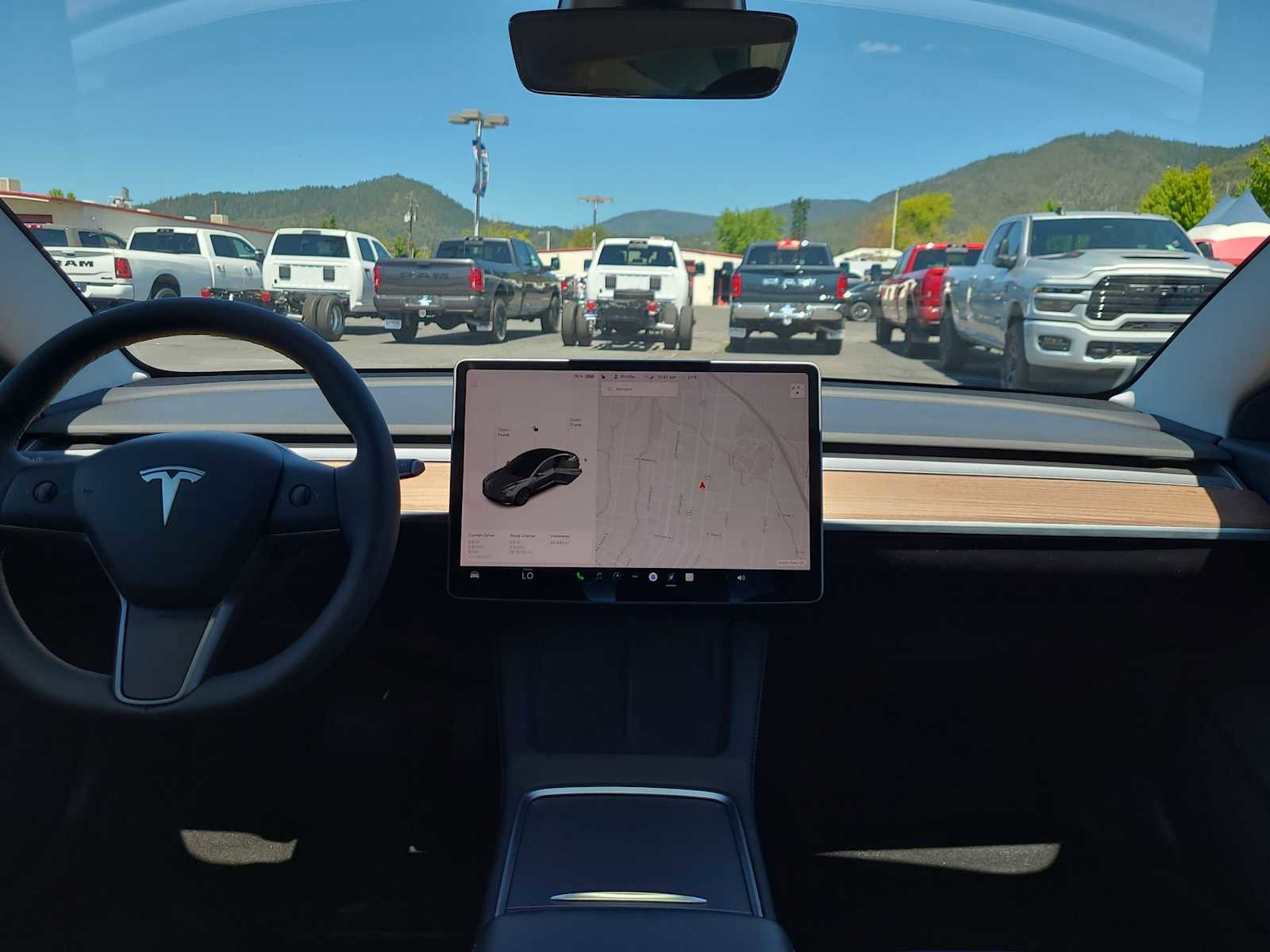 Used 2021 Tesla Model 3 Standard Range Plus RWD image 18