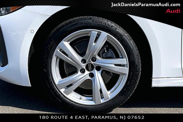 Used 2025 Audi A5 2.0T Premium w/ Convenience Package image 8