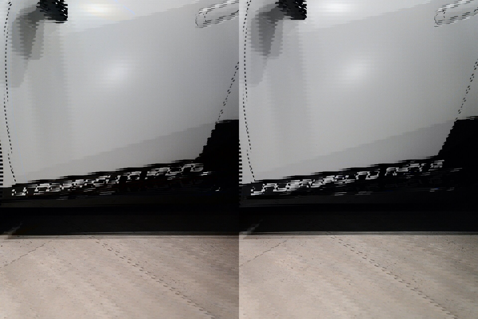 Used 2018 Lamborghini Huracan Performante image 8