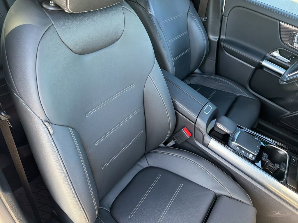 Used 2023 Mercedes-Benz GLA 250 4MATIC image 34