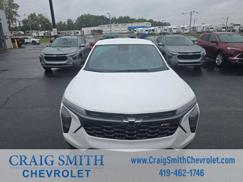 Used 2024 Chevrolet Trax RS w/ Driver Confidence Package FWD image 10