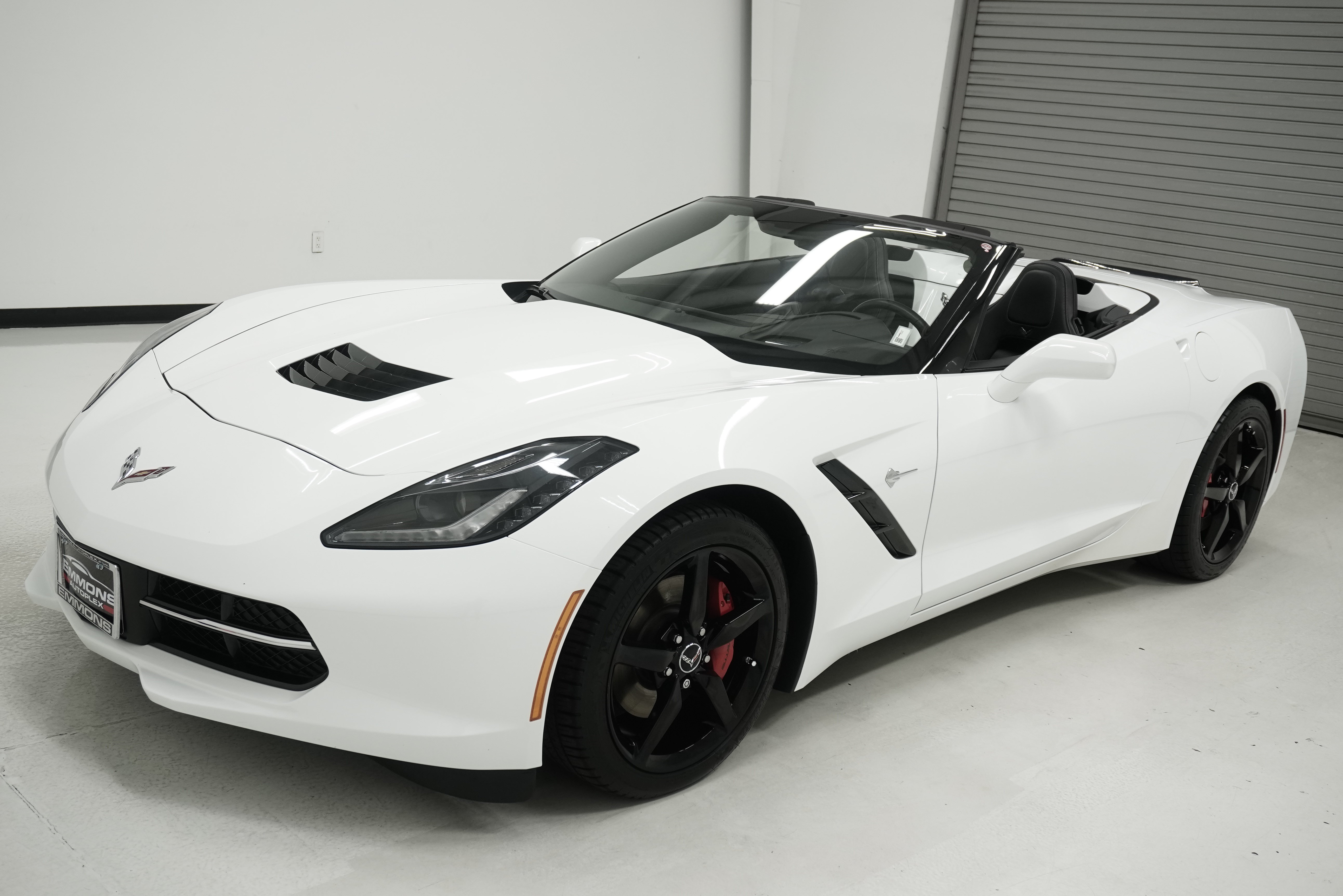 Used 2015 Chevrolet Corvette Stingray Convertible w/ 2LT Preferred Equipment Group RWD image 8